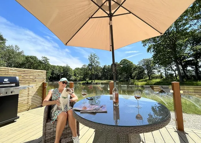 Rowan Boutique Lodge For Couples With A Dog